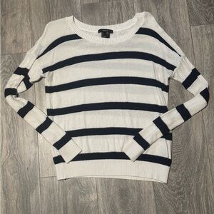 Forever 21 Black and White Striped Crew Neck Sweater